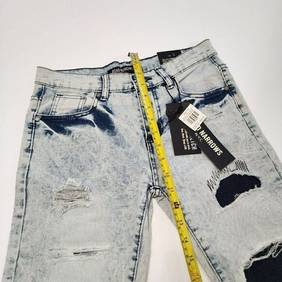 Road Narrows Boys - Size 14 - Light Wash Denim Distressed Jean Shorts - Picture 5 of 10